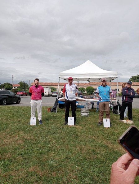 facebook_1760893573346_7385722958259564943