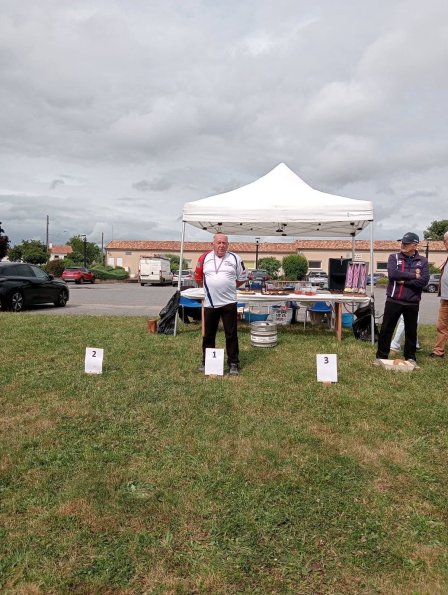 facebook_1760893582854_7385722998141671929